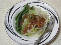 Vegetables with peanut sauce